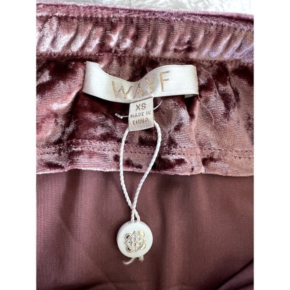 NWOT Midi Skirt Wayf X Emma Rose Samantha Ruched Crushed Velvet Slit Pink SZ XS - Picture 3 of 6